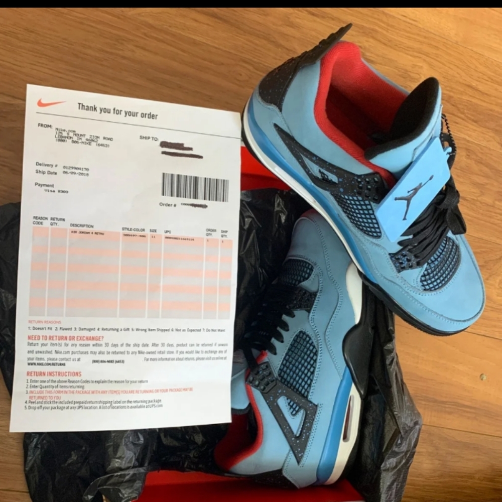 Jordan 4 travis scotts